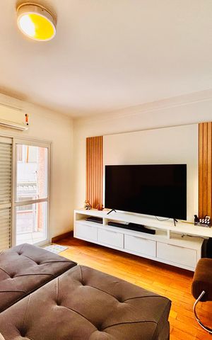 Casa à venda com 570m², 4 quartos e 4 vagas Casa à venda com 570m², 4 quartos e 4 vagasSala 2