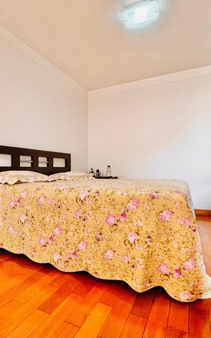 Casa à venda com 570m², 4 quartos e 4 vagas Casa à venda com 570m², 4 quartos e 4 vagasSuíte 1
