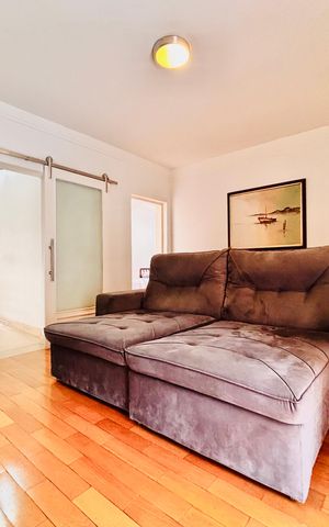 Casa à venda com 570m², 4 quartos e 4 vagas Casa à venda com 570m², 4 quartos e 4 vagasSala 2