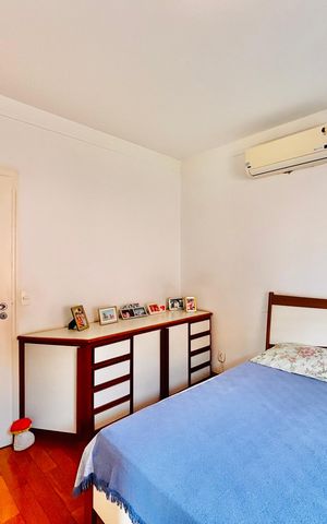 Casa à venda com 570m², 4 quartos e 4 vagas Casa à venda com 570m², 4 quartos e 4 vagasSuíte 2