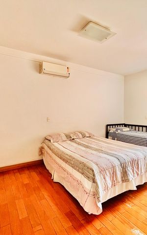 Casa à venda com 570m², 4 quartos e 4 vagas Casa à venda com 570m², 4 quartos e 4 vagasSuíte 3
