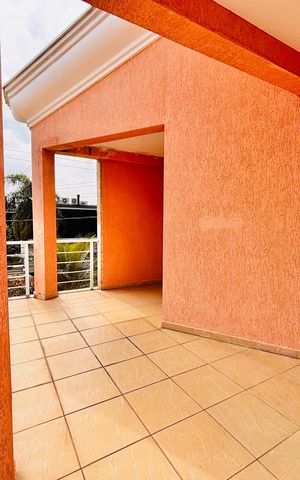 Casa à venda com 570m², 4 quartos e 4 vagas Casa à venda com 570m², 4 quartos e 4 vagasÁrea externa