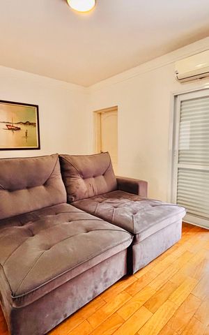 Casa à venda com 570m², 4 quartos e 4 vagas Casa à venda com 570m², 4 quartos e 4 vagasSala 2