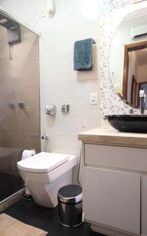 Apartamento à venda com 137m², 3 quartos e sem vagaBanheiro