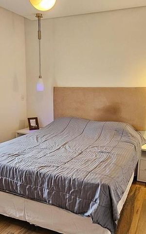 Apartamento à venda com 136m², 3 quartos e 3 vagas Apartamento à venda com 136m², 3 quartos e 3 vagasQuarto