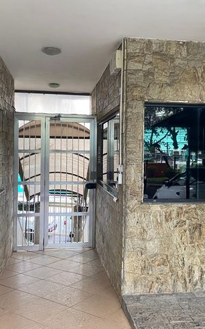 Apartamento à venda com 76m², 3 quartos e 1 vagaFachada e portaria