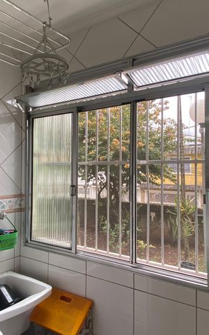 Apartamento à venda com 76m², 3 quartos e 1 vagaÁrea de Serviço