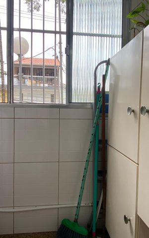 Apartamento à venda com 76m², 3 quartos e 1 vagaÁrea de Serviço