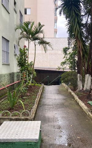 Apartamento à venda com 76m², 3 quartos e 1 vagaÁrea comum