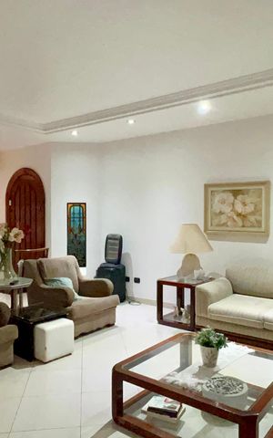 Casa à venda com 580m², 3 quartos e 5 vagasSala de TV