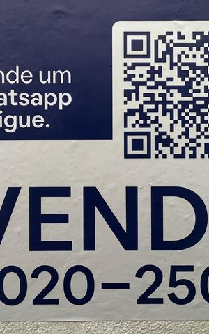Casa à venda com 580m², 3 quartos e 5 vagasPlaca