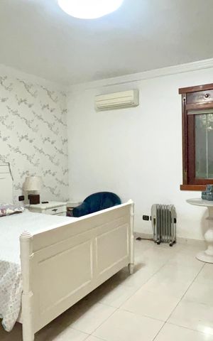 Casa à venda com 580m², 3 quartos e 5 vagasSuite