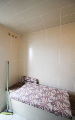 Apartamento à venda com 209m², 2 quartos e 2 vagas Apartamento à venda com 209m², 2 quartos e 2 vagasSaúna apartamento