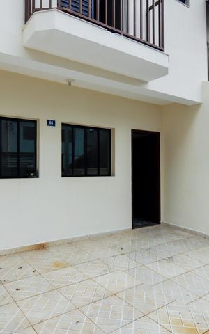 Casa à venda com 75m², 3 quartos e 2 vagasGaragem