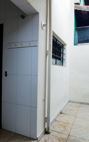 Casa à venda com 75m², 3 quartos e 2 vagasÁrea de Serviço