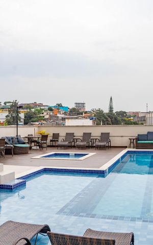 Apartamento à venda com 51m², 2 quartos e 1 vaga Apartamento à venda com 51m², 2 quartos e 1 vagaÁrea comum - Piscina