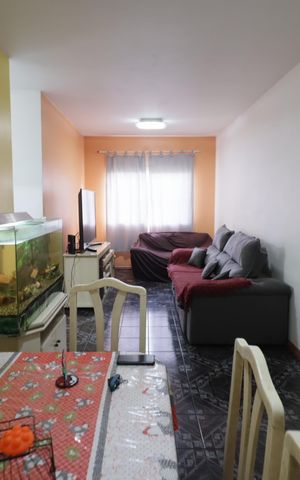 Apartamento à venda com 83m², 3 quartos e 1 vagaSala
