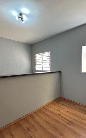 Casa para alugar com 50m², 1 quarto e sem vaga Casa para alugar com 50m², 1 quarto e sem vagaSala/Cozinha