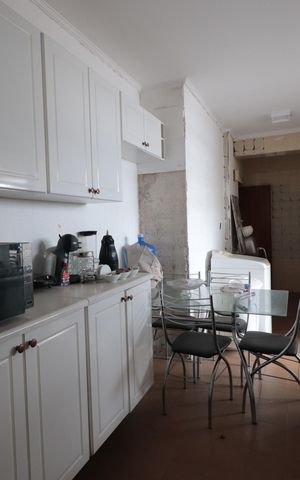 Apartamento para alugar com 205m², 4 quartos e 2 vagasCozinha