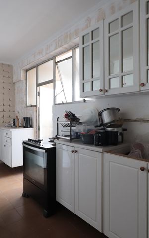 Apartamento para alugar com 205m², 4 quartos e 2 vagasCozinha
