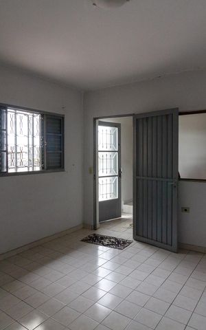 Casa à venda com 154m², 5 quartos e 1 vagaQuarto 3