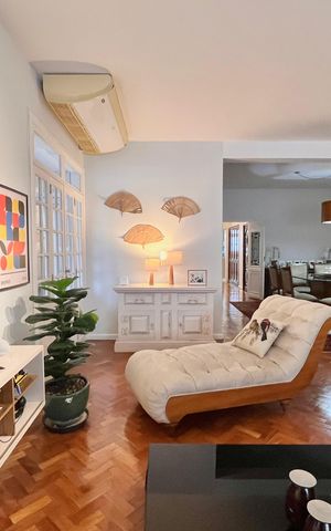 Apartamento à venda com 295m², 4 quartos e 2 vagas