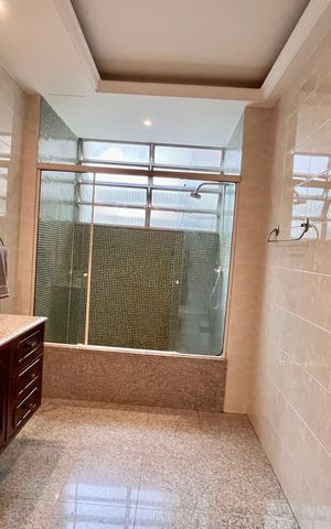 Apartamento à venda com 295m², 4 quartos e 2 vagas