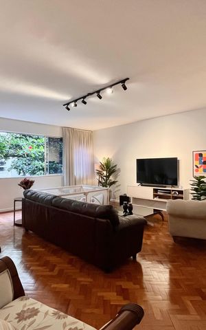 Apartamento à venda com 295m², 4 quartos e 2 vagas