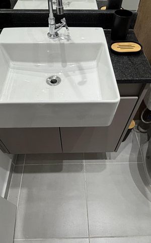 Studio à venda com 25m², 1 quarto e sem vaga Studio à venda com 25m², 1 quarto e sem vagaBanheiro