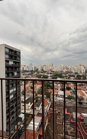 Studio à venda com 25m², 1 quarto e sem vaga Studio à venda com 25m², 1 quarto e sem vagaVaranda