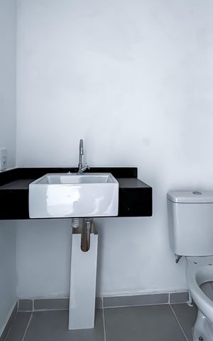 Studio à venda com 26m², 1 quarto e sem vaga Studio à venda com 26m², 1 quarto e sem vagaBanheiro social