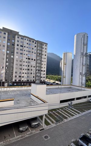 Apartamento à venda com 48m², 2 quartos e 1 vaga Apartamento à venda com 48m², 2 quartos e 1 vagaVista