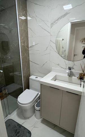 Apartamento à venda com 55m², 2 quartos e 1 vaga Apartamento à venda com 55m², 2 quartos e 1 vagaBanheiro
