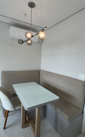 Apartamento à venda com 55m², 2 quartos e 1 vaga Apartamento à venda com 55m², 2 quartos e 1 vagaSala de Jantar