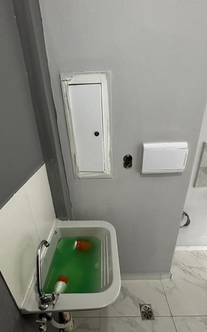 Apartamento à venda com 32m², 2 quartos e sem vaga Apartamento à venda com 32m², 2 quartos e sem vagaCozinha e Área de Serviço