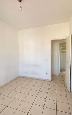 Apartamento à venda com 73m², 3 quartos e 1 vagaQuarto 2