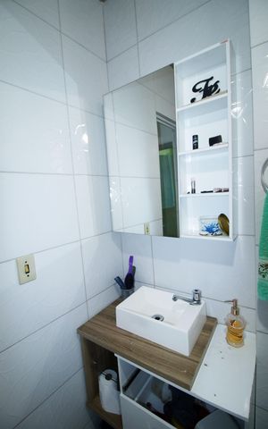 Apartamento à venda com 95m², 2 quartos e sem vagaBanheiro