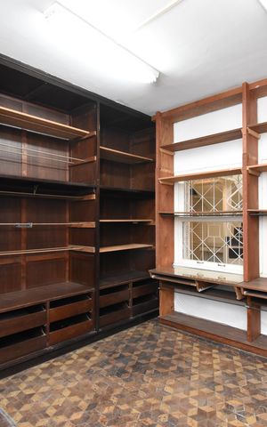 Casa à venda com 420m², 5 quartos e 4 vagasSala 9