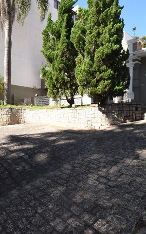 Casa à venda com 420m², 5 quartos e 4 vagasÁrea externa