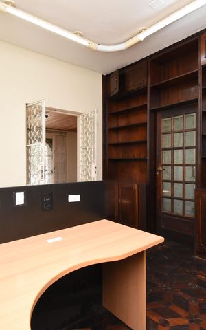 Casa à venda com 420m², 5 quartos e 4 vagasSala 5