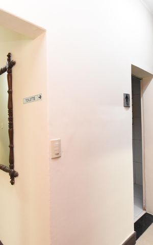 Casa à venda com 420m², 5 quartos e 4 vagasCorredor