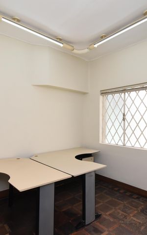 Casa à venda com 420m², 5 quartos e 4 vagasSala 4