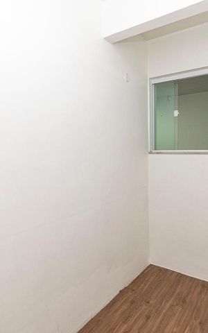 Casa à venda com 240m², 3 quartos e 3 vagas Casa à venda com 240m², 3 quartos e 3 vagasQuarto 2