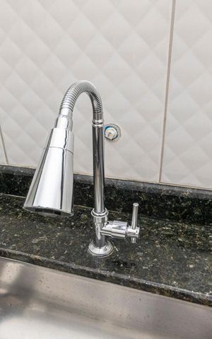Casa à venda com 240m², 3 quartos e 3 vagas Casa à venda com 240m², 3 quartos e 3 vagasCozinha - Torneira