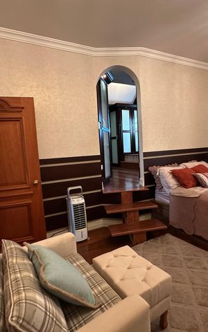 Casa de condomínio à venda com 675m², 4 quartos e 4 vagas Casa de condomínio à venda com 675m², 4 quartos e 4 vagasSuíte 2