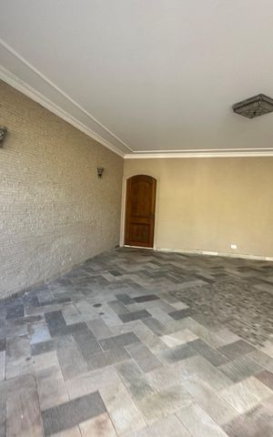 Casa de condomínio à venda com 675m², 4 quartos e 4 vagas Casa de condomínio à venda com 675m², 4 quartos e 4 vagasGaragem