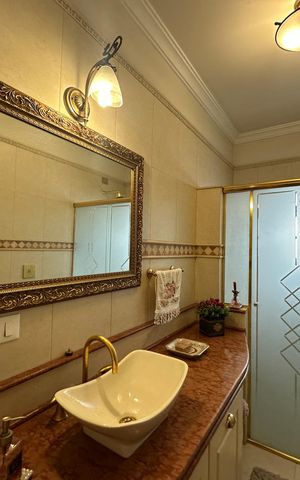 Casa de condomínio à venda com 675m², 4 quartos e 4 vagas Casa de condomínio à venda com 675m², 4 quartos e 4 vagasBanheiro da Suíte 4