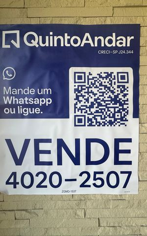 Casa de condomínio à venda com 675m², 4 quartos e 4 vagas Casa de condomínio à venda com 675m², 4 quartos e 4 vagasPlaca