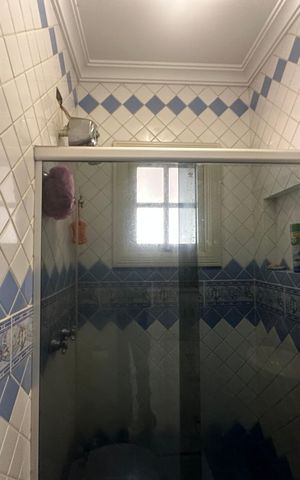 Casa de condomínio à venda com 675m², 4 quartos e 4 vagas Casa de condomínio à venda com 675m², 4 quartos e 4 vagasBanheiro 2