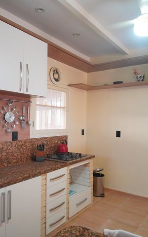 Casa para alugar com 250m², 3 quartos e 2 vagasCozinha